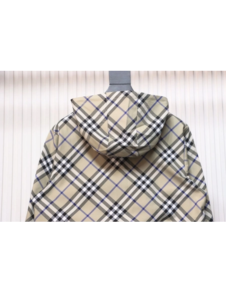 Burberry Check Warhorse Reversible Hooded Jacket TSK1,Burberry Jacket,Jacket,APPAREL