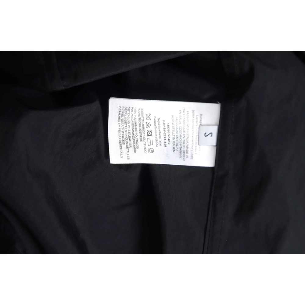 Bottega Veneta hooded jacket with detachable waist bag TSK1,Bottega Veneta Jacket,Jacket,APPAREL