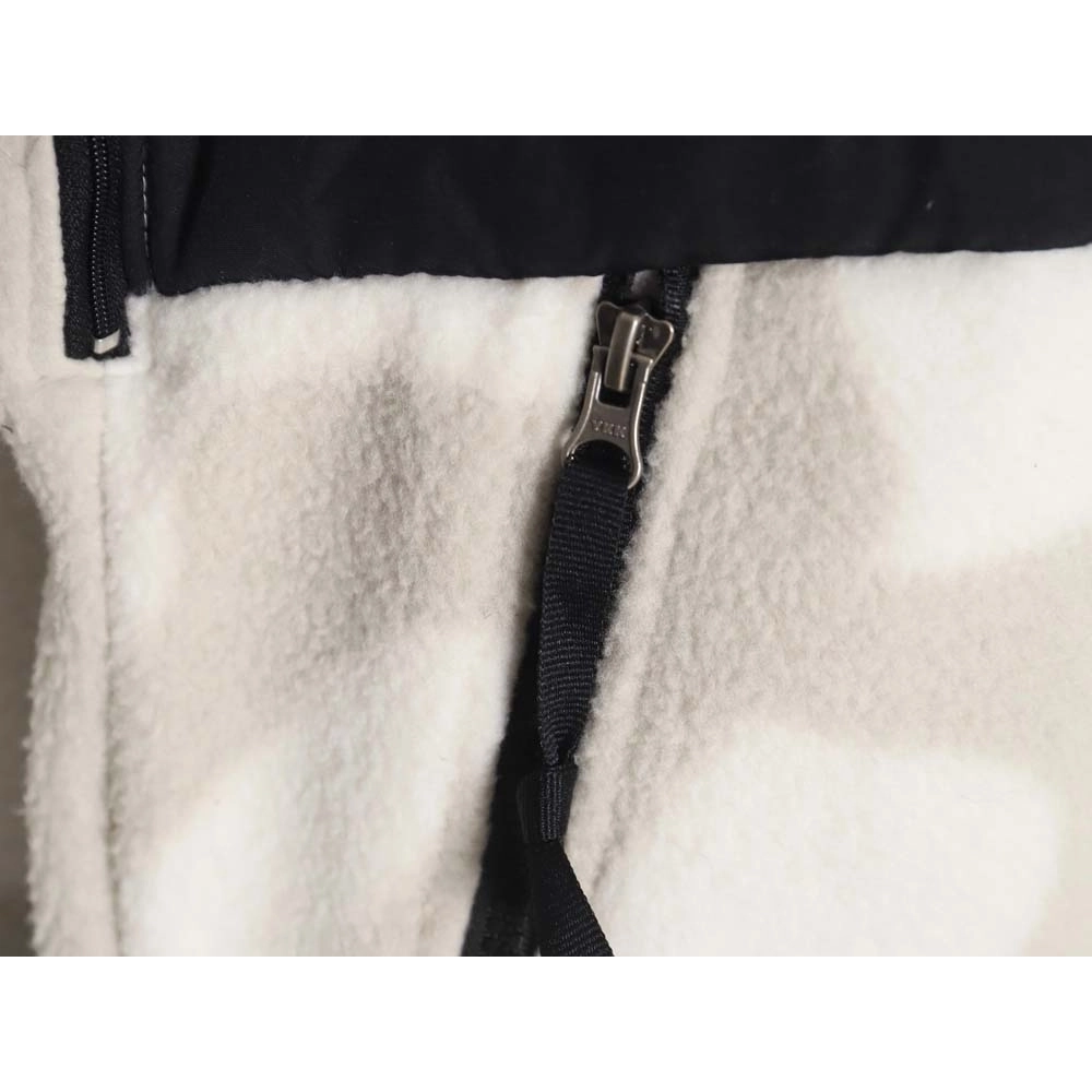 The North Face x KAWS North Face joint model FW23 1995 Denali Logo printed color block zipper fleece longsleeved jacket,The Nort