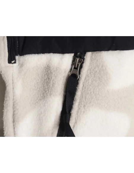 The North Face x KAWS North Face joint model FW23 1995 Denali Logo printed color block zipper fleece longsleeved jacket,The Nort