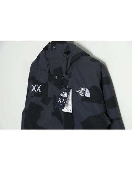 THE NORTH FACE x XX KAWS joint FW22 outdoor color matching hard shell hooded jacket TSK1,The North Face Jacket,Jacket,APPAREL