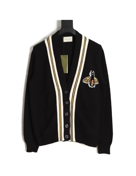 Gucci 23Fw Chest Bee Wool Cardigan Jacket,Gucci Jacket,Jacket,APPAREL