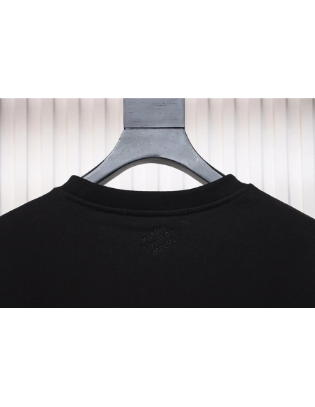 Louis Vuitton longsleeved sweatshirt with metal studs,Louis Vuitton Sweatshirt,Sweatshirt,APPAREL