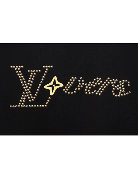 Louis Vuitton longsleeved sweatshirt with metal studs,Louis Vuitton Sweatshirt,Sweatshirt,APPAREL