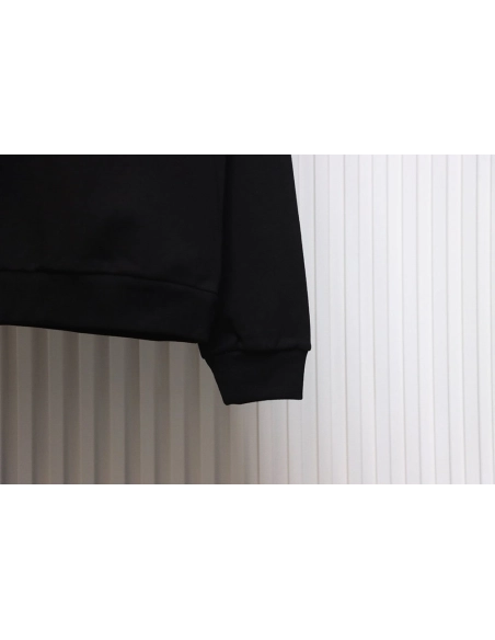 Louis Vuitton longsleeved sweatshirt with metal studs,Louis Vuitton Sweatshirt,Sweatshirt,APPAREL