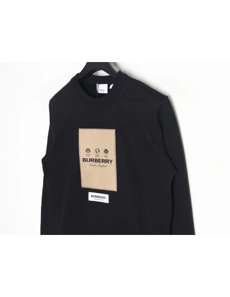 Burberry 22Fw patch label crew neck sweatshirt,Burberry Sweatshirt,Sweatshirt,APPAREL