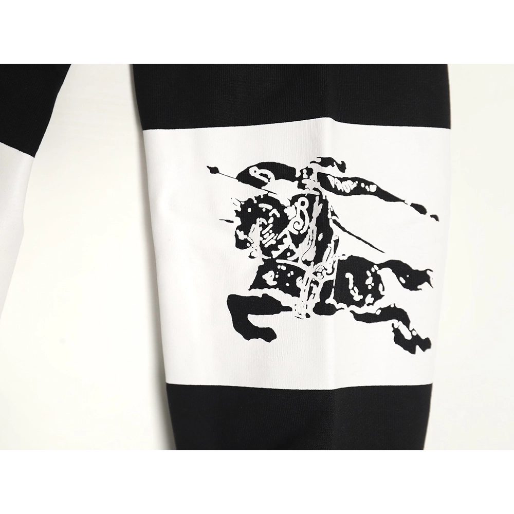 Burberry arm war horse print sweatshirt TSK1,Cheap Replica Reps Burberry