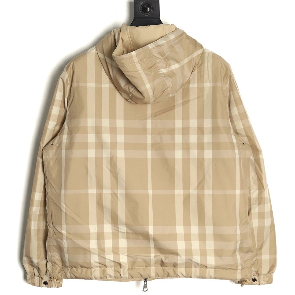 Burberry Check reversible quilted jacket,Cheap Replica Reps Burberry