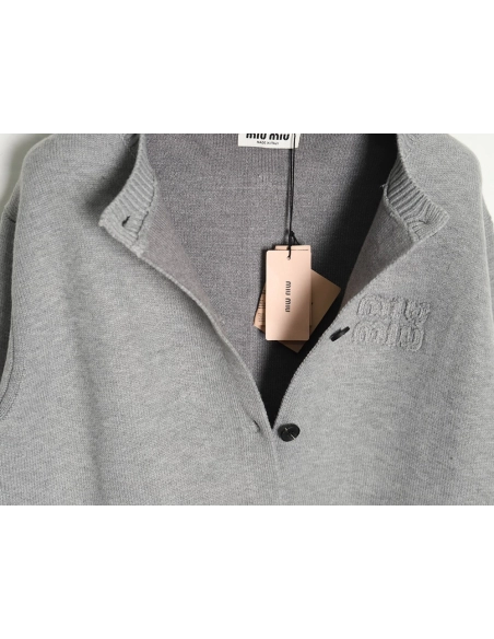 Miu miu embroidered logo sweater cardigan,Cheap Replica Reps Miu Miu