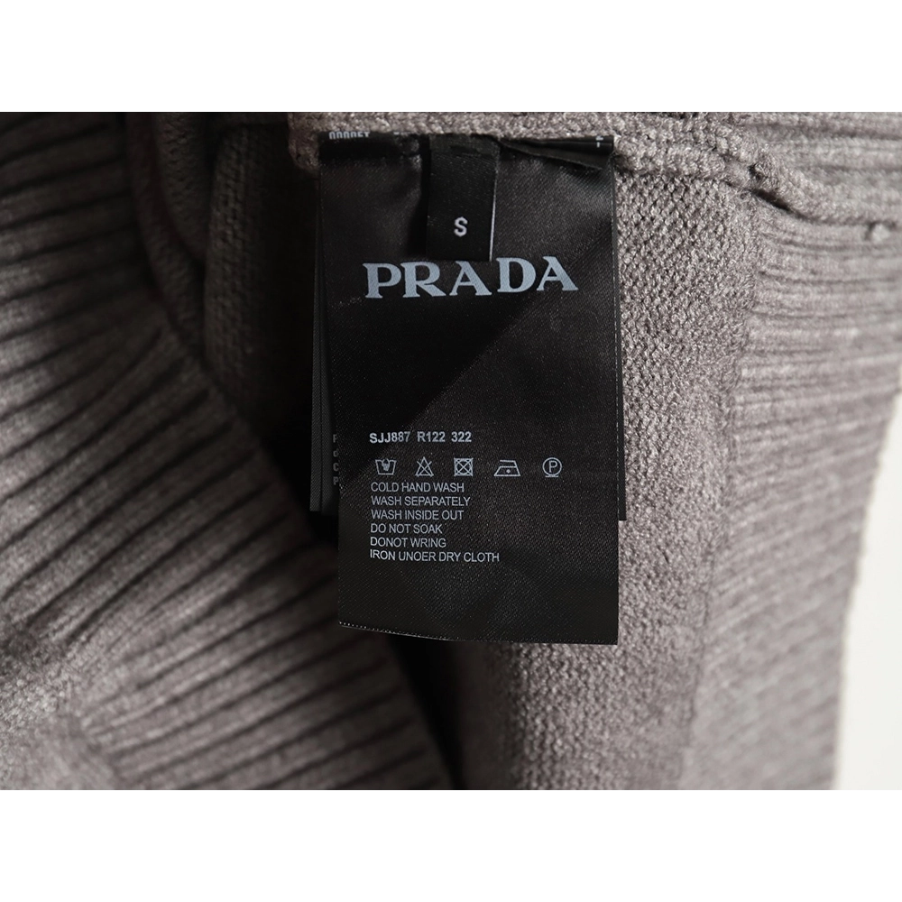 Prada sweater with floral logo on chest TSK1,Cheap Replica Reps Prada