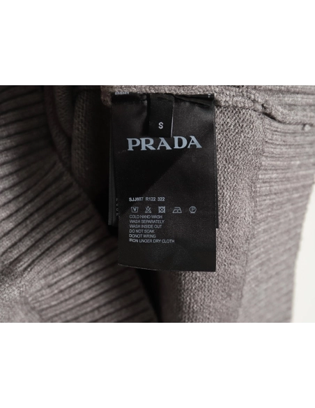 Prada sweater with floral logo on chest TSK1,Cheap Replica Reps Prada