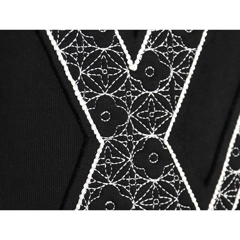 Louis Vuitton big logo monogram embroidered Tshirt TSK1,Cheap Replica Reps Louis Vuitton