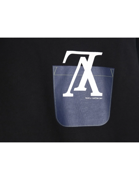 Louis Vuitton Fake Pocket Lettering Print Crew Neck Sweatshirt TSK2,Cheap Replica Reps Louis Vuitton