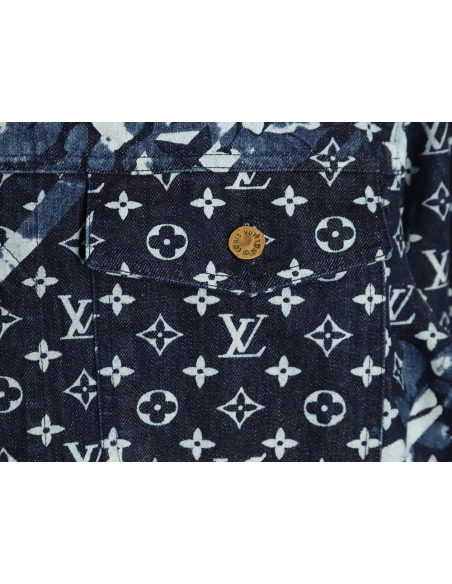 Louis Vuitton classic monogram peak collar blue denim jacket,Cheap Replica Reps Louis Vuitton