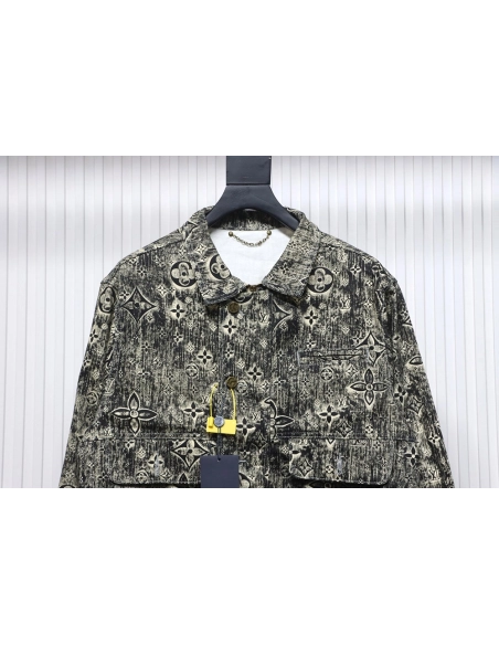 Louis Vuitton vintage embossed denim jacket,Cheap Replica Reps Louis Vuitton