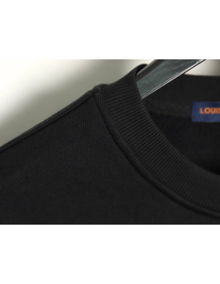 Louis Vuitton threeflower crewneck sweatshirt,Louis Vuitton Sweatshirt,Low Price High quality,legit seller