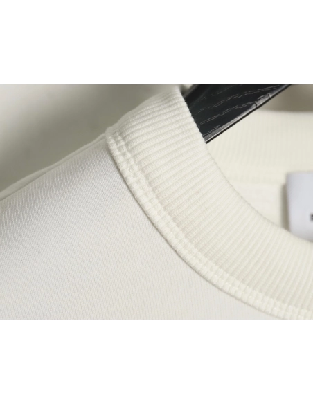 Burberry classic TB letter crew neck sweatshirt,Burberry Sweatshirt,Low Price High quality,legit seller