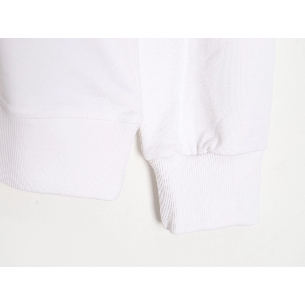 Burberry patch logo crewneck sweatshirt,Burberry Sweatshirt,Low Price High quality,legit seller