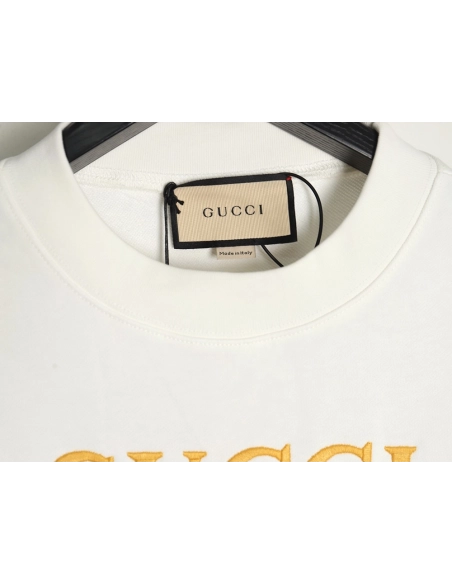 Gucci Heart Embroidered Crew Neck Sweatshirt,Gucci Sweatshirt,Low Price High quality,legit seller