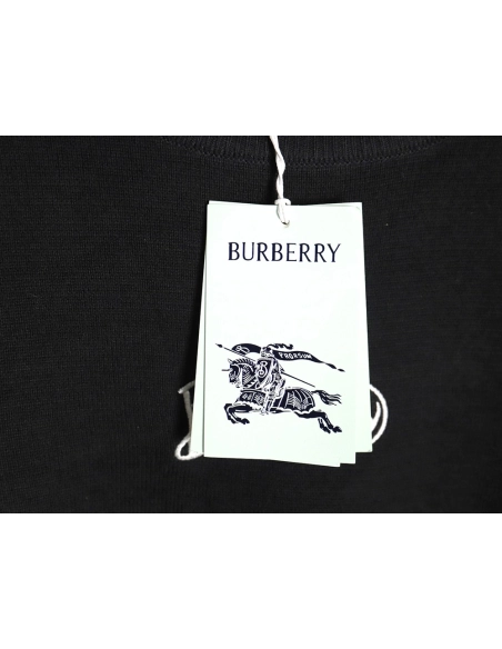 Burberry 3D cursive embroidered crew neck sweater,Burberry