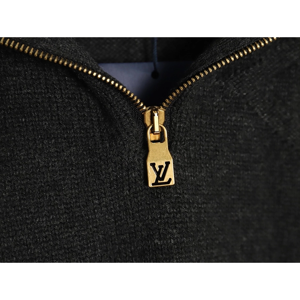 Louis Vuitton dark pattern jacquard halfzip sweater,Louis Vuitton Sweatshirt,Sweatshirt,APPAREL