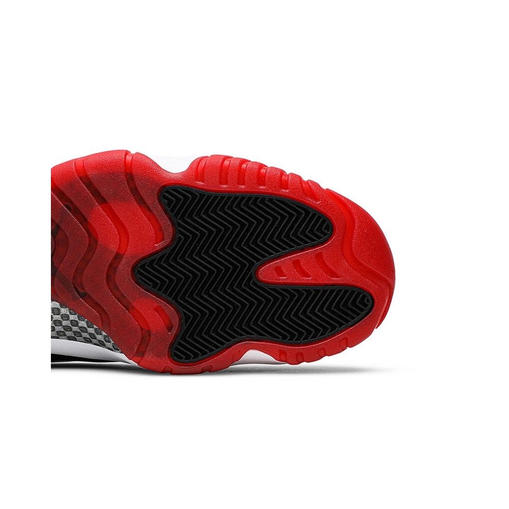 AIR JORDAN 11 RETRO LOW CONCORDBRED AV2187 160,AIR JORDAN 11,Air Jordan