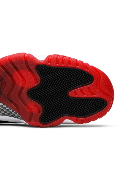 AIR JORDAN 11 RETRO LOW CONCORDBRED AV2187 160,AIR JORDAN 11,Air Jordan