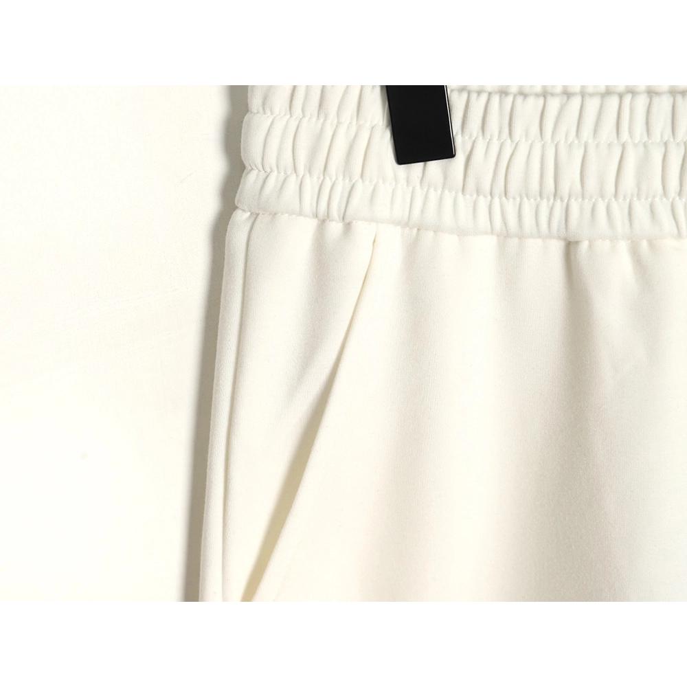 Louis Vuitton pocket embroidered logo cotton cargo trousers,Louis Vuitton Jeans,CASUAL PANTS,APPAREL