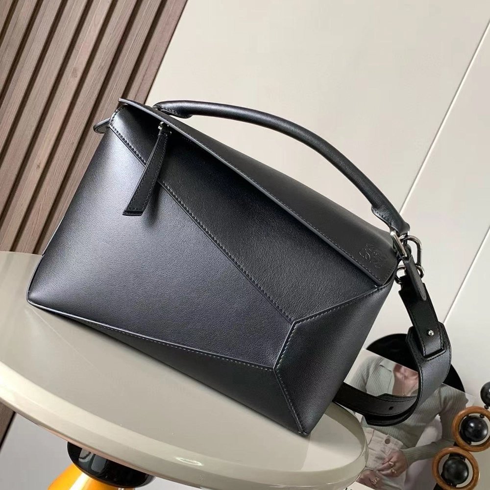 Loewe Puzzle Edge Bags P49X14 33*14.7*21.5cm,Loewe Bags