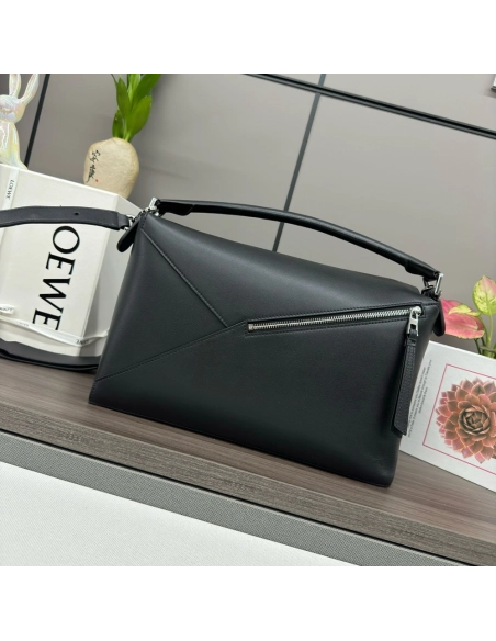 Loewe Puzzle Edge Bags P49X14 33*14.7*21.5cm,Loewe Bags