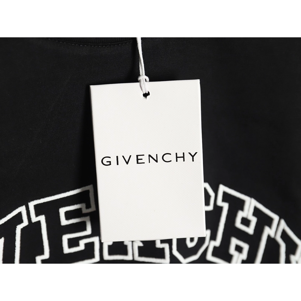 Givenchy hollow arc letter embroidered short-sleeved T-shirt TSK1,Givenchy