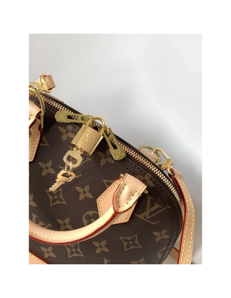 Louis Vuitton Bags N41221 24X18X12cm