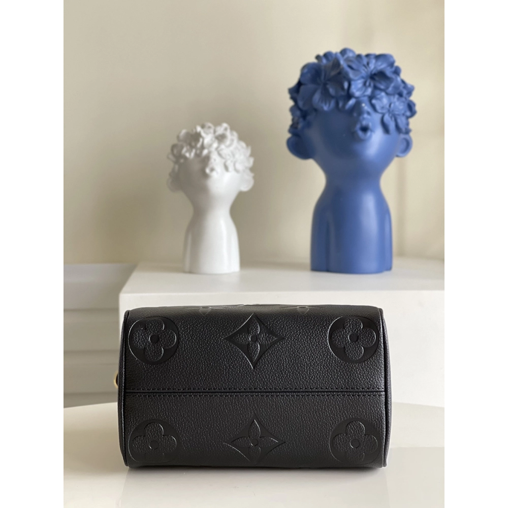 Louis Vuitton Bags M58953 20.5X13.5X12cm