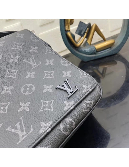 Louis Vuitton Bags M46255 26X20X7cm