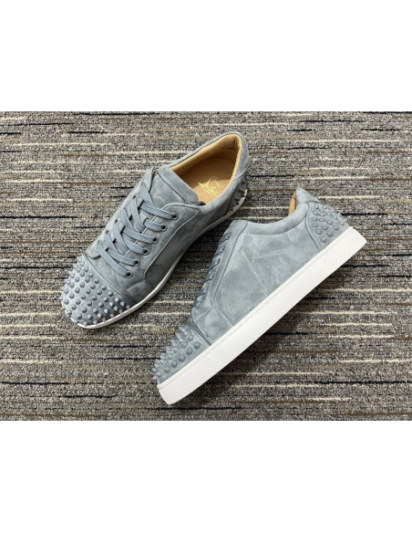 Discount Christian Louboutin Seavaste 2 Orla Falt Low-top Sneakers Suede Leather Gray