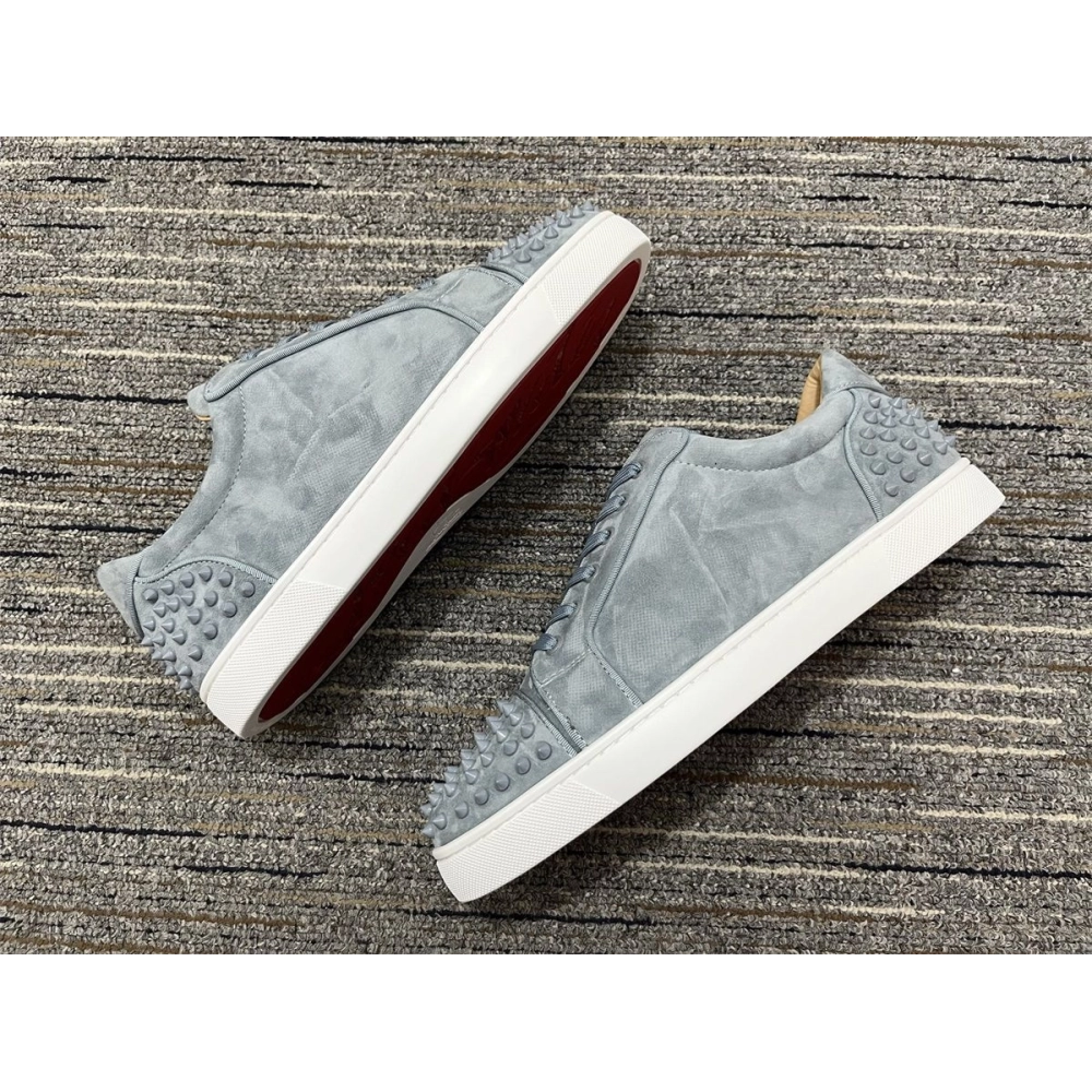 Discount Christian Louboutin Seavaste 2 Orla Falt Low-top Sneakers Suede Leather Gray