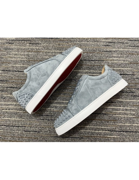 Discount Christian Louboutin Seavaste 2 Orla Falt Low-top Sneakers Suede Leather Gray
