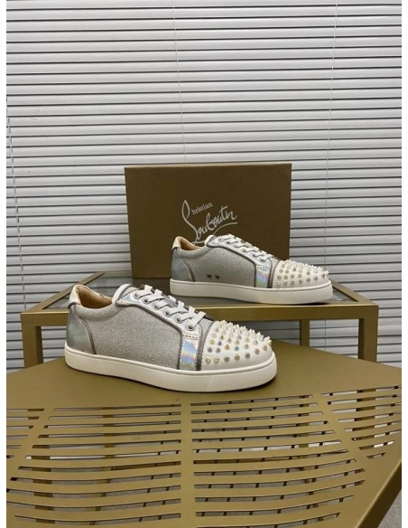 Fake Christian Louboutin Vierira Spikes Low-top Sneaker, Replica CL Shoes