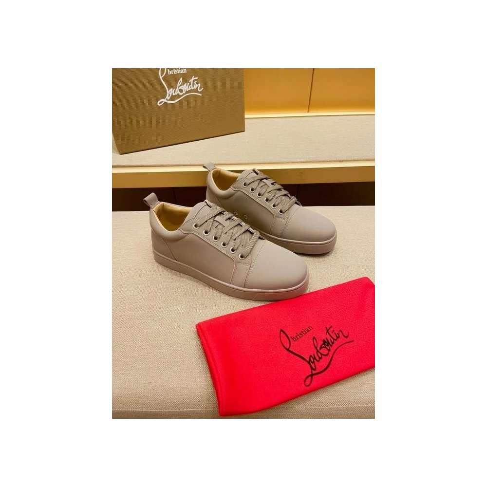 Fake Christian Louboutin Louis Junior Low-top Sneakers Leather Saharienne