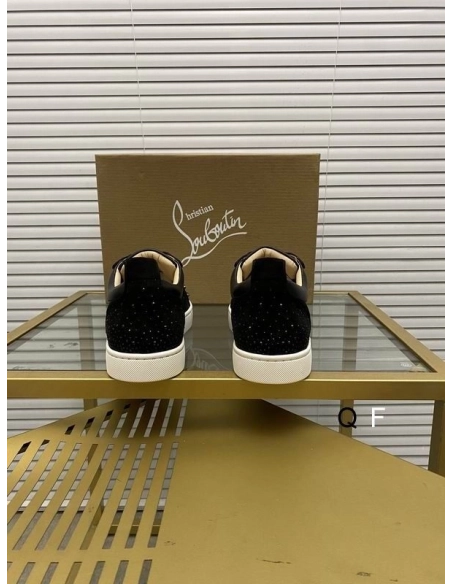 Fake Christian Louboutin Louis Junior Spikes Sneakers Leather and Textile Black