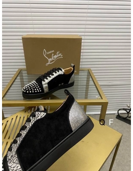 Cheap Christian Louboutin Louis Junior Spikes Orlato Sneakers Leather and Suede Black Sale Online