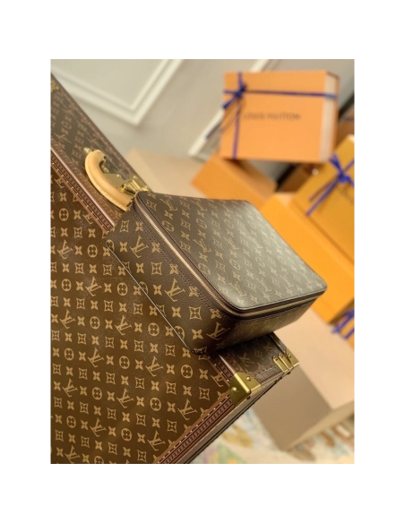 Louis Vuitton Bags M43690 34X22X8.5cm