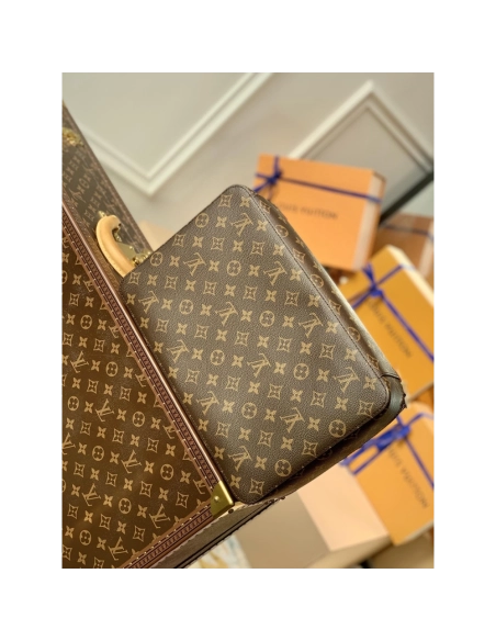 Louis Vuitton Bags M43690 34X22X8.5cm