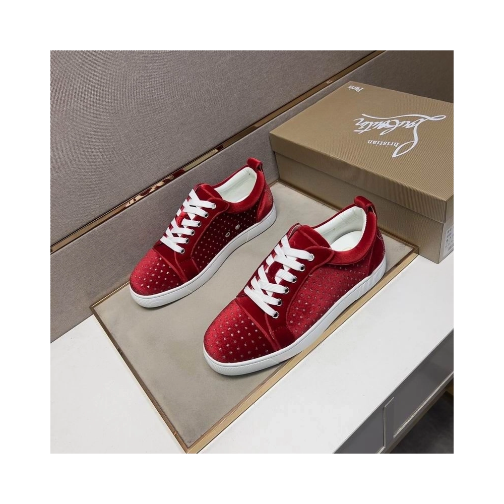 Discount Christian Louboutin Fun Louis Junior Men Low-top Sneakers Veau Velours with Strass Red Outlet