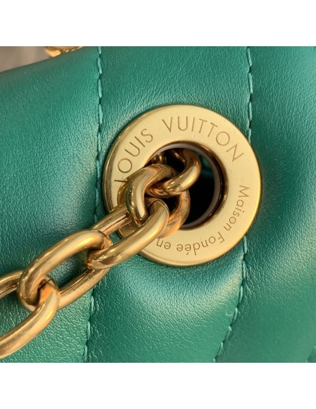 Louis Vuitton Bags M58664 24X14X9cm