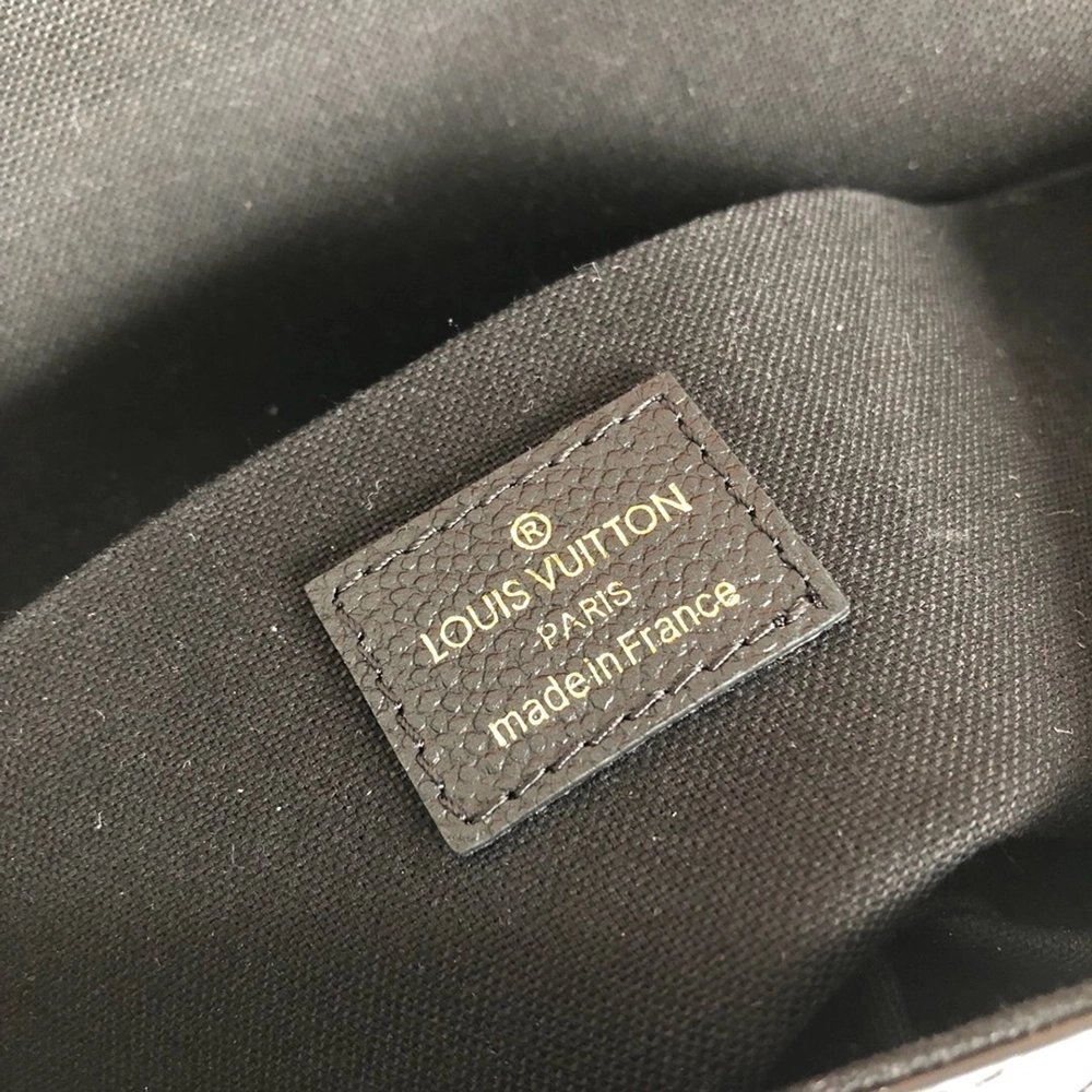 Louis Vuitton Bags M64064 21X12X3cm