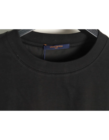 Louis Vuitton fourleaf clover and back logo print shortsleeved Tshirt,cheap Louis Vuitton