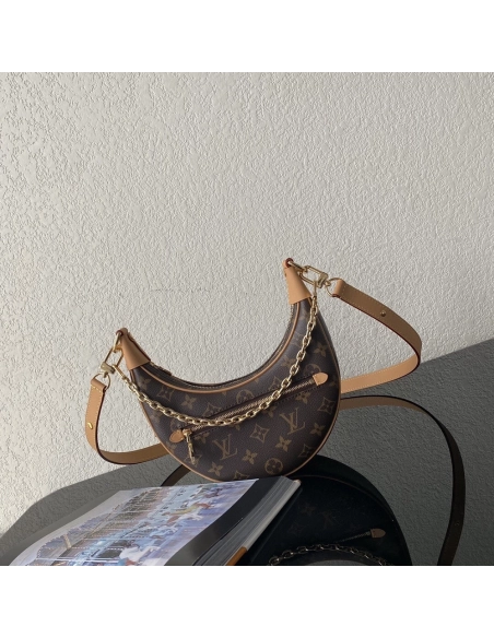 Louis Vuitton Bags 44036M 24X6X22cm