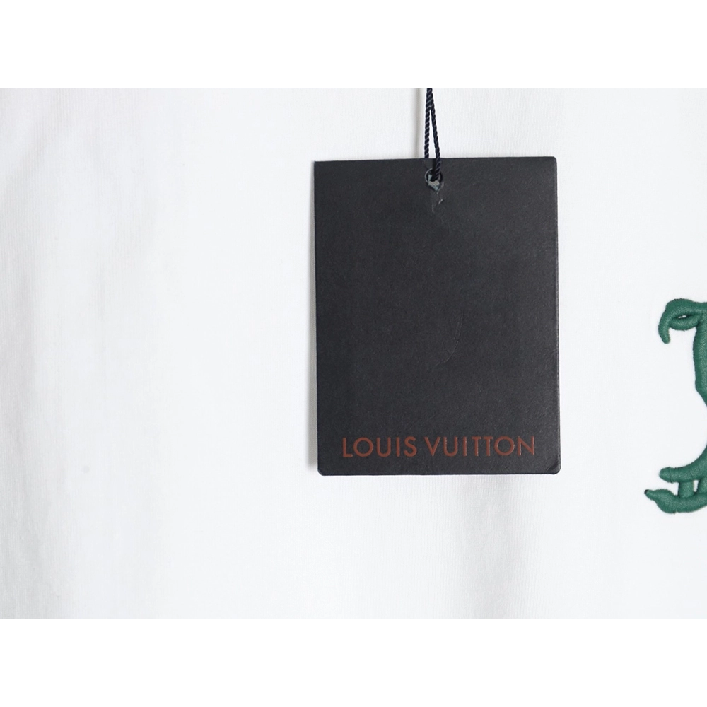 Louis Vuitton embroidered logo badge shortsleeved Tshirt,cheap Louis Vuitton