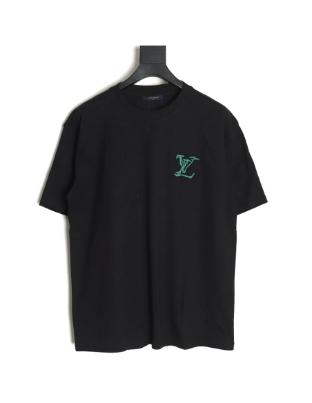 Louis Vuitton embroidered logo badge shortsleeved Tshirt,cheap Louis Vuitton